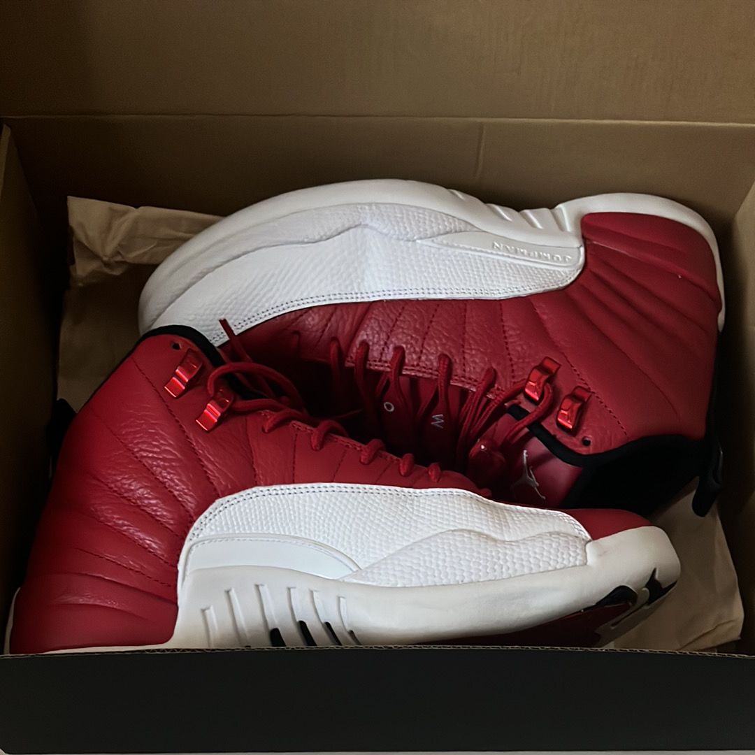 Nike Air Jordan 12 Retro "Gym Red"