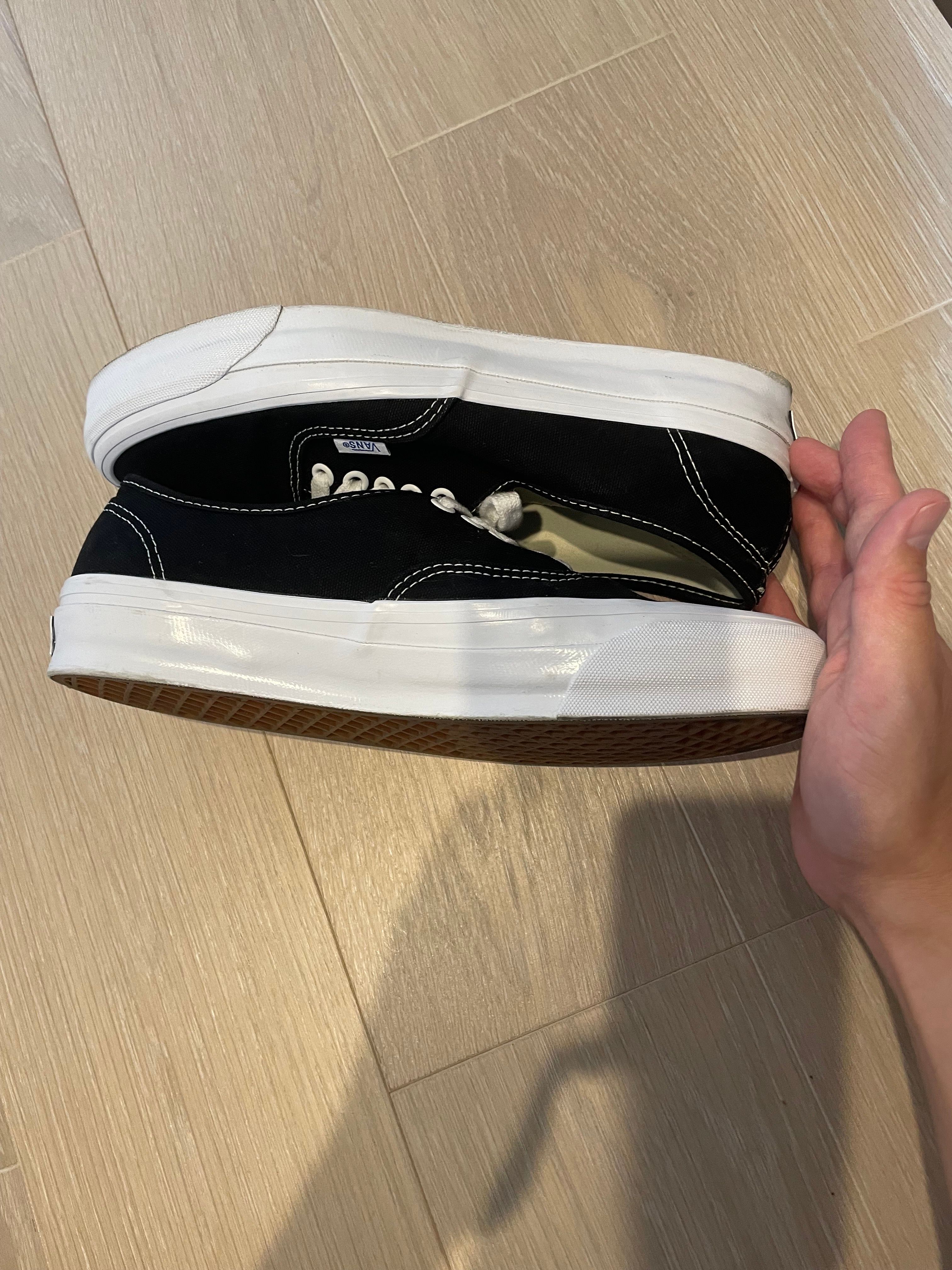 Vans Authentic Reissue 44 "Black/White"