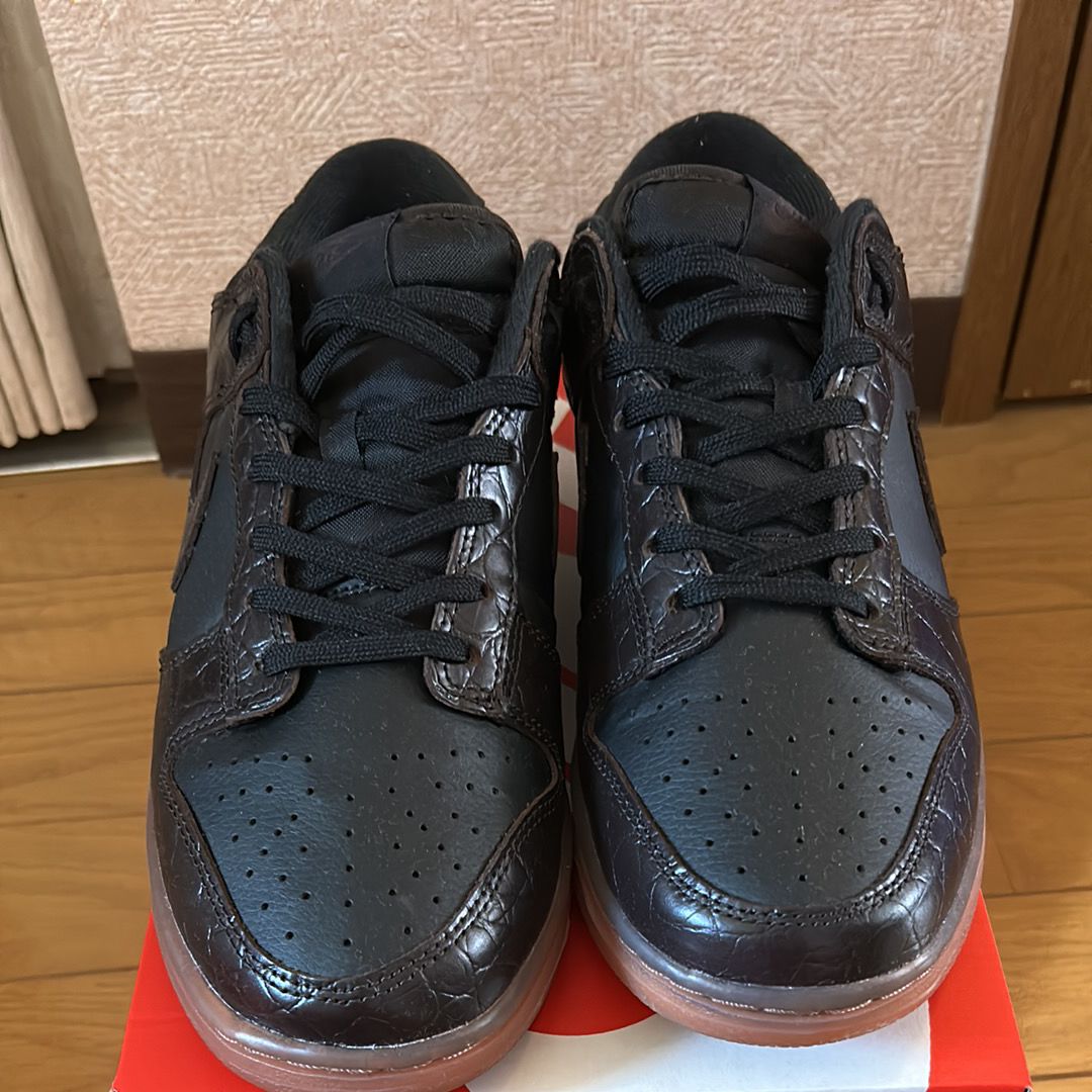 Nike Dunk Low "Velvet Brown and Black"