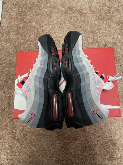 Nike Air Max 95 "White/Solar Red"