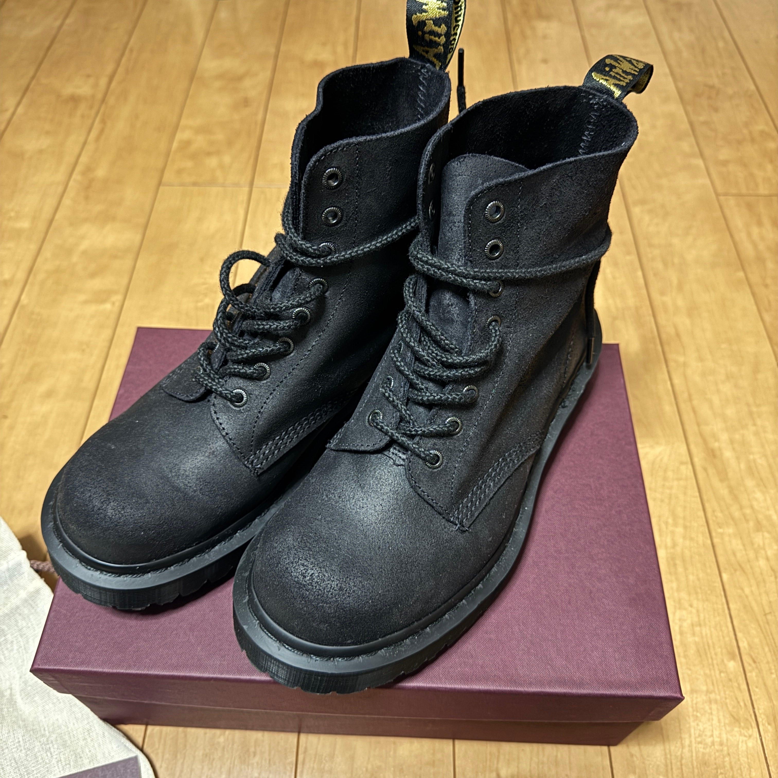 Dr.Martens MIE 1460 8 Hole Boots "Black"