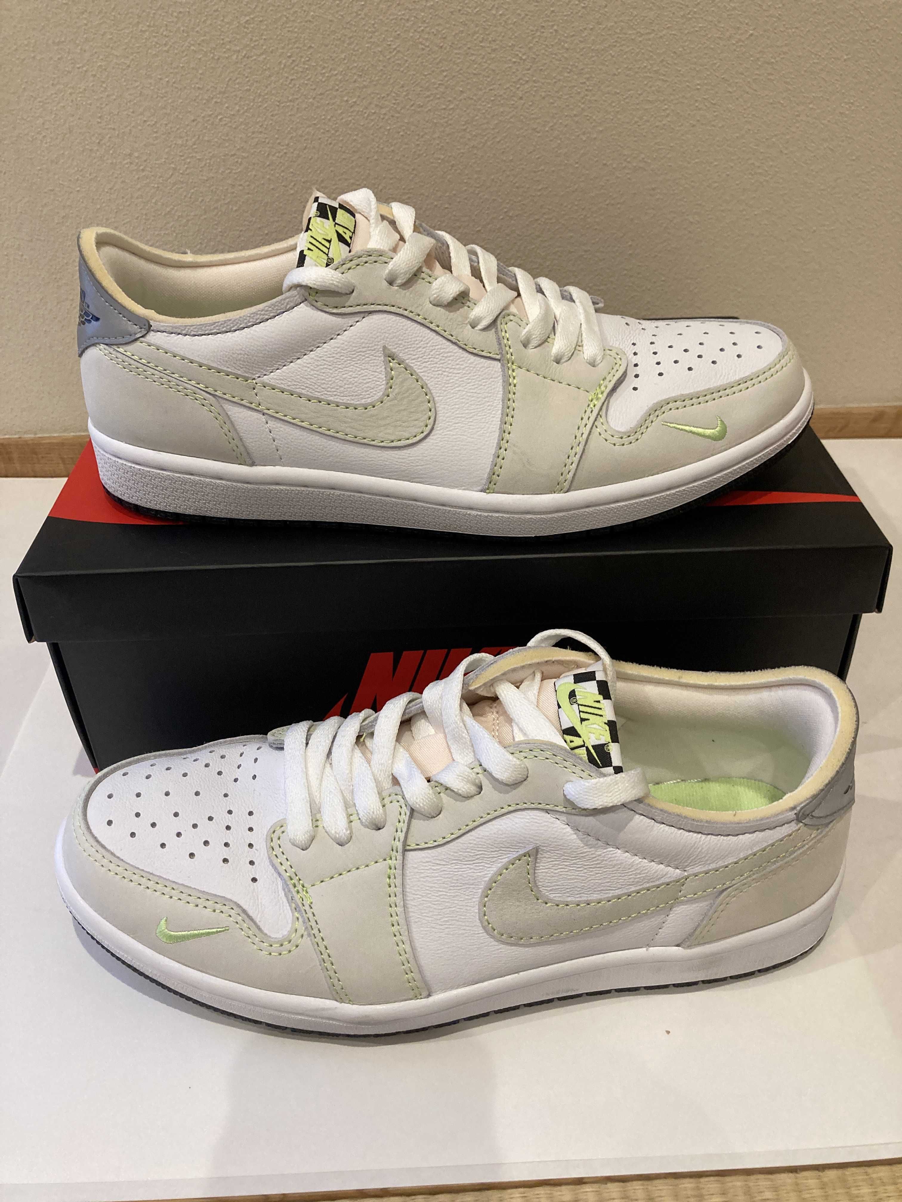 Nike Air Jordan 1 Low OG "Ghost Green"