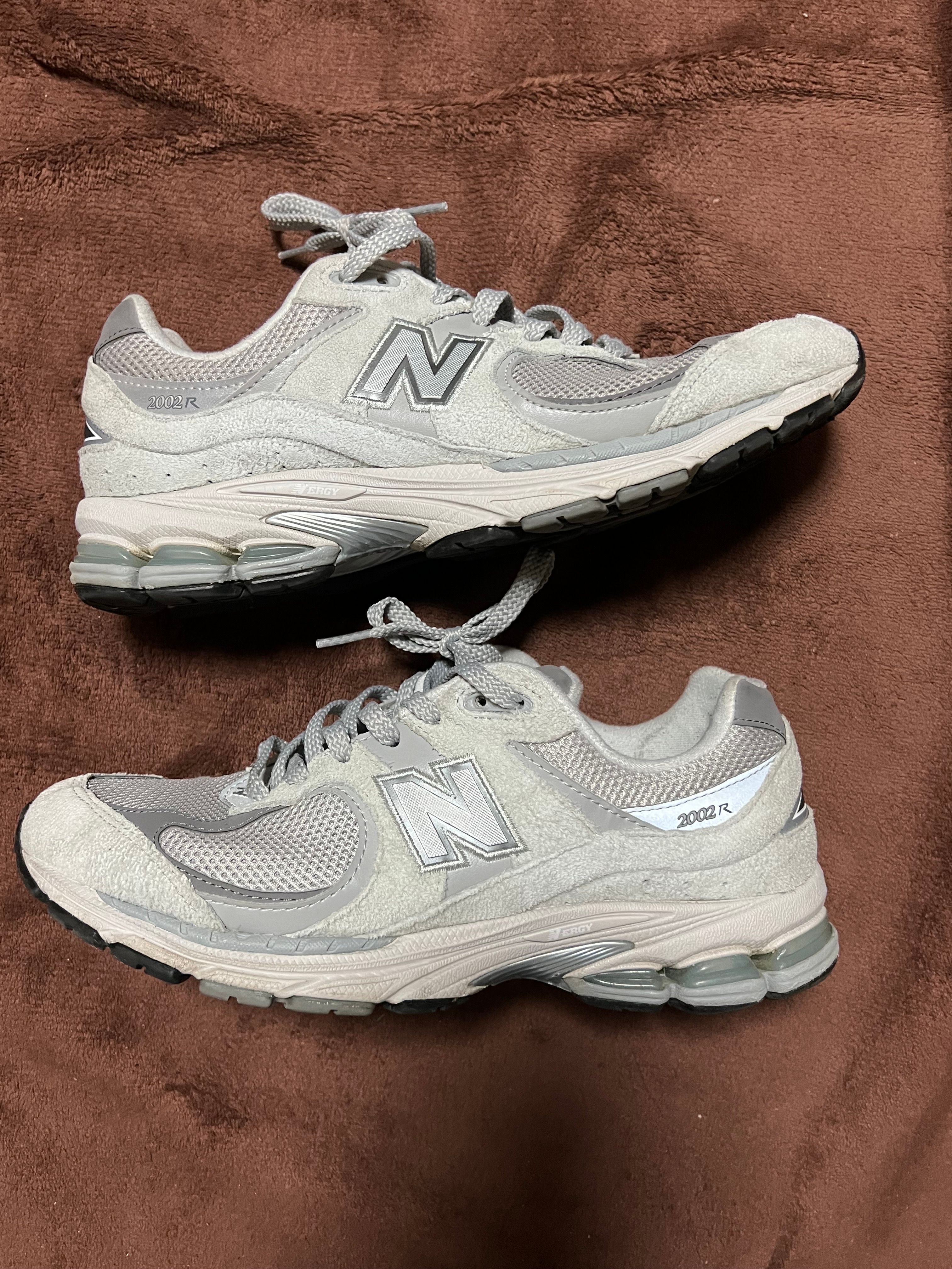 New Balance 2002R "Gray"