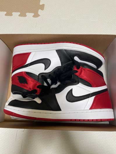 Nike Women's Air Jordan 1 Retro High "Satin Black Toe"