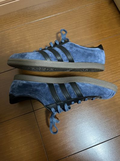adidas London "Preloved Ink/Core Black/Gum"