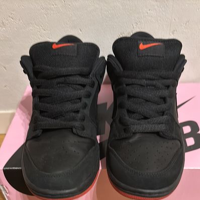 Nike SB Dunk Low TRD QS "Black Pigeon"