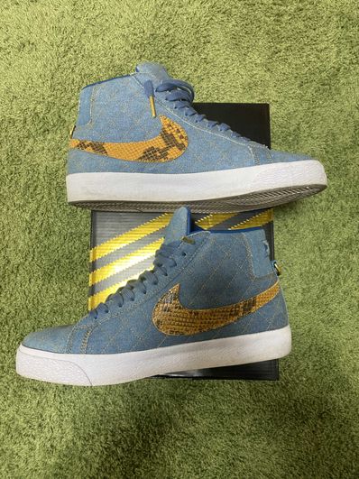 Supreme × Nike SB Blazer Mid "Denim"