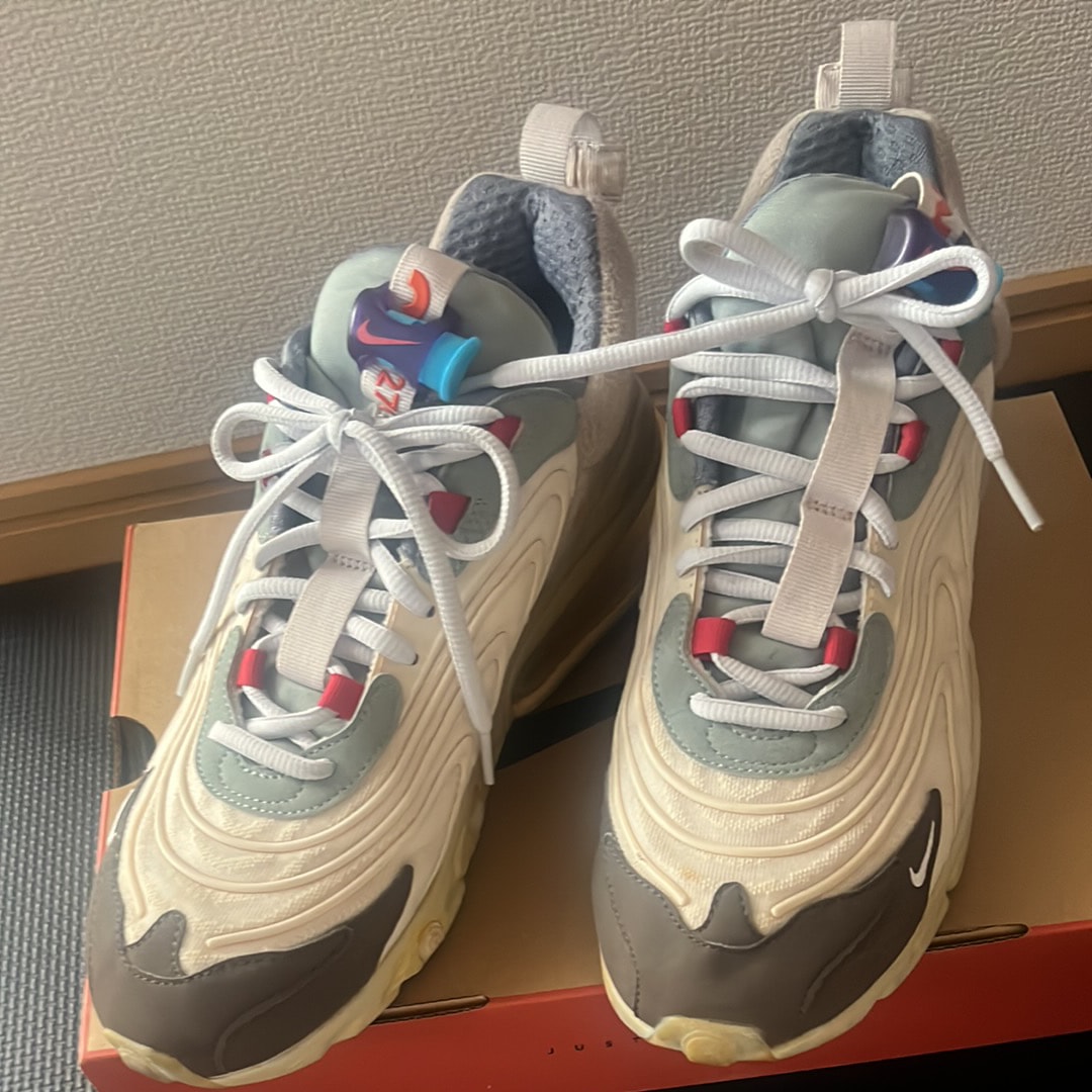 Travis Scott  × Nike Air Max 270 "Cactus Trails"