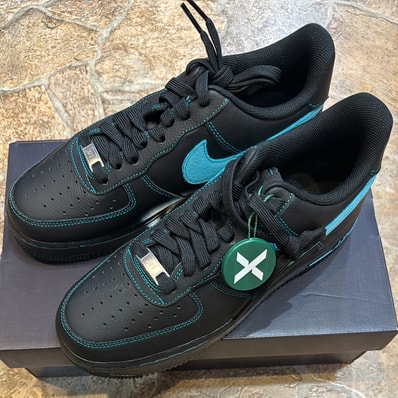 Nike Air Force 1 Low "Black Tiffany"