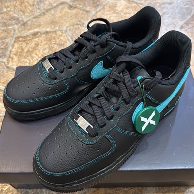 Nike Air Force 1 Low "Black Tiffany"