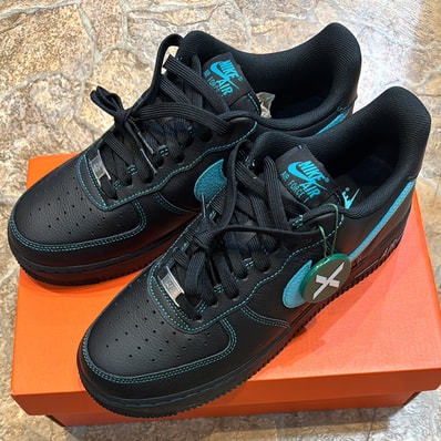 Nike Air Force 1 Low "Black Tiffany"