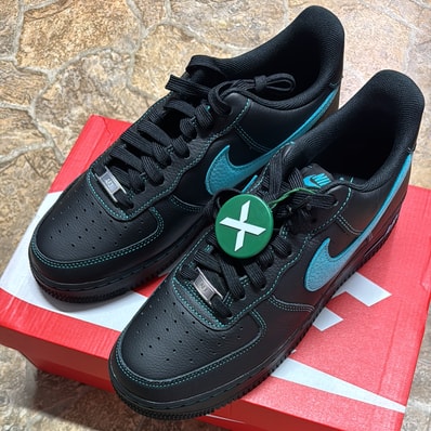 Nike Air Force 1 Low "Black Tiffany"