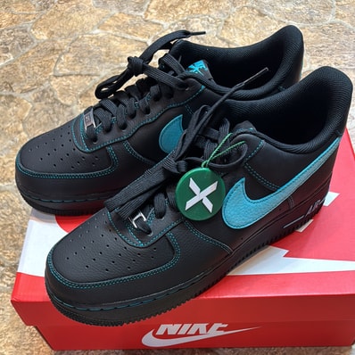 Nike Air Force 1 Low "Black Tiffany"
