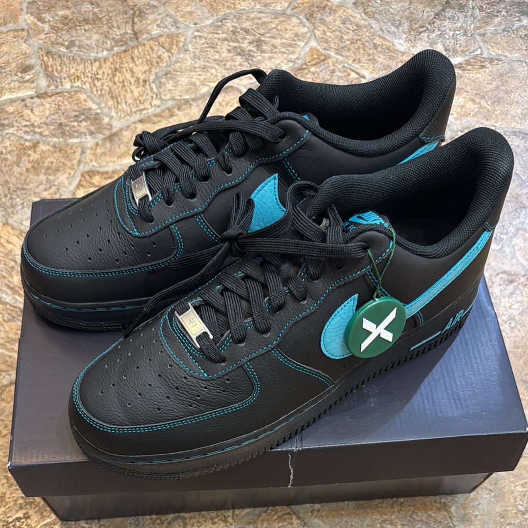 Nike Air Force 1 Low "Black Tiffany"