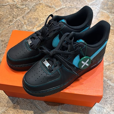 Nike Air Force 1 Low "Black Tiffany"