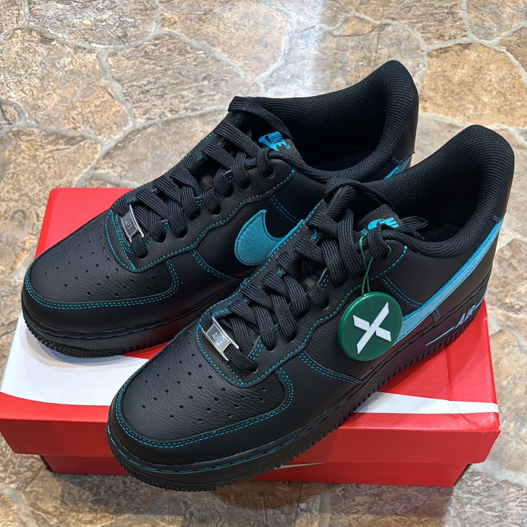 Nike Air Force 1 Low "Black Tiffany"