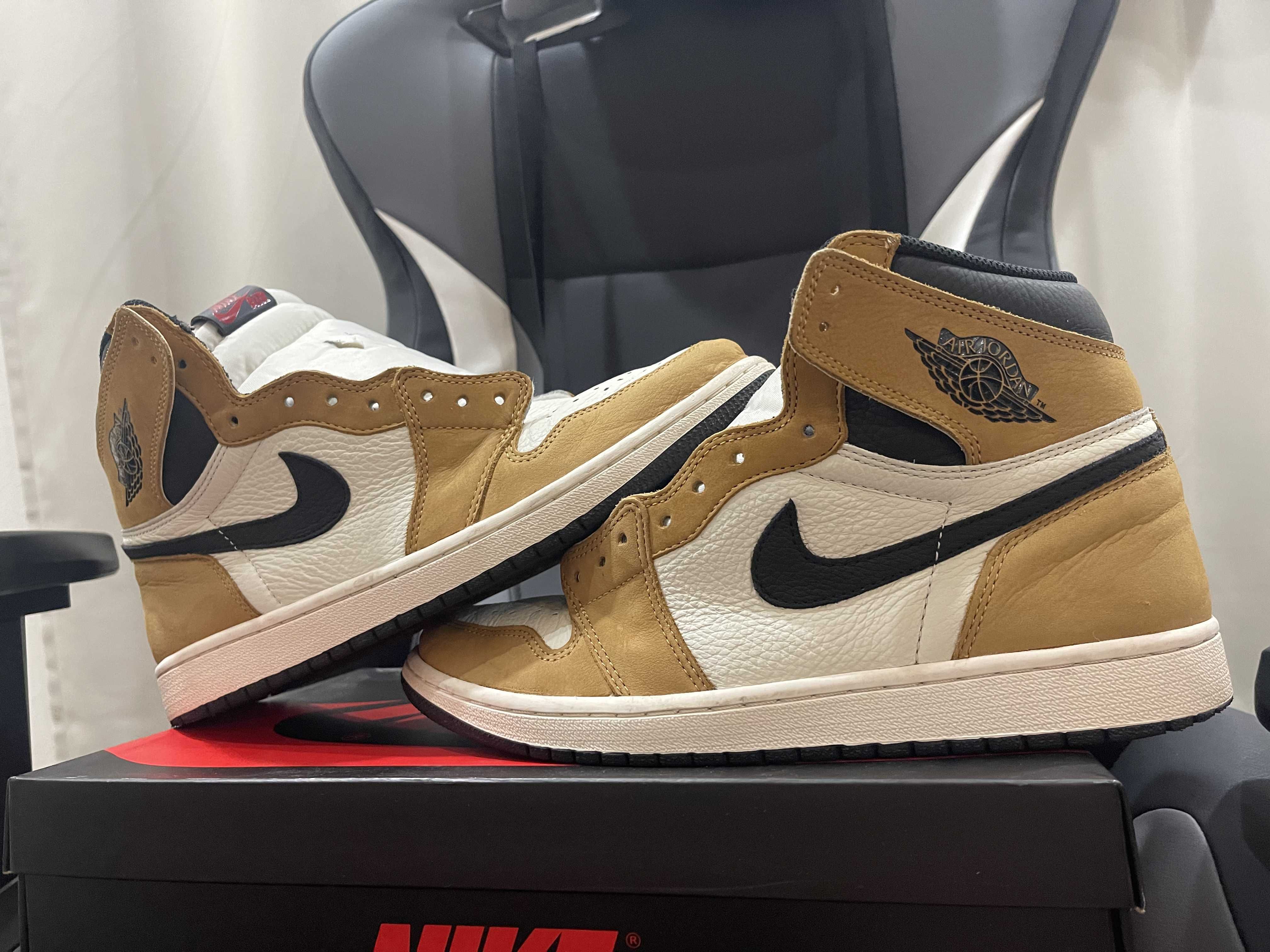 Nike Air Jordan 1 RETRO High "Rookie of The Year"
