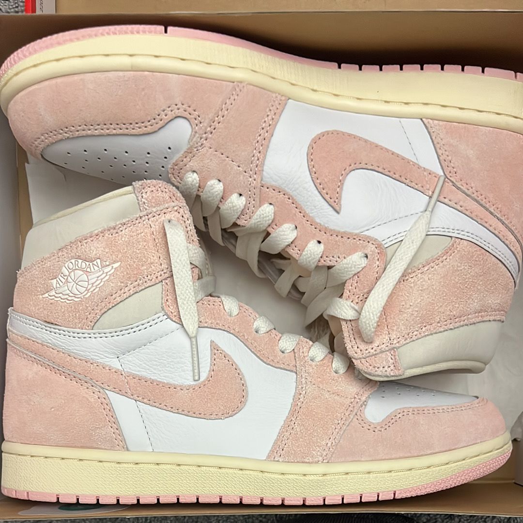 Nike Women's Air Jordan 1 Retro High OG "Washed Pink"