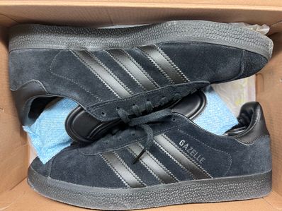 adidas Gazelle "Triple Black"