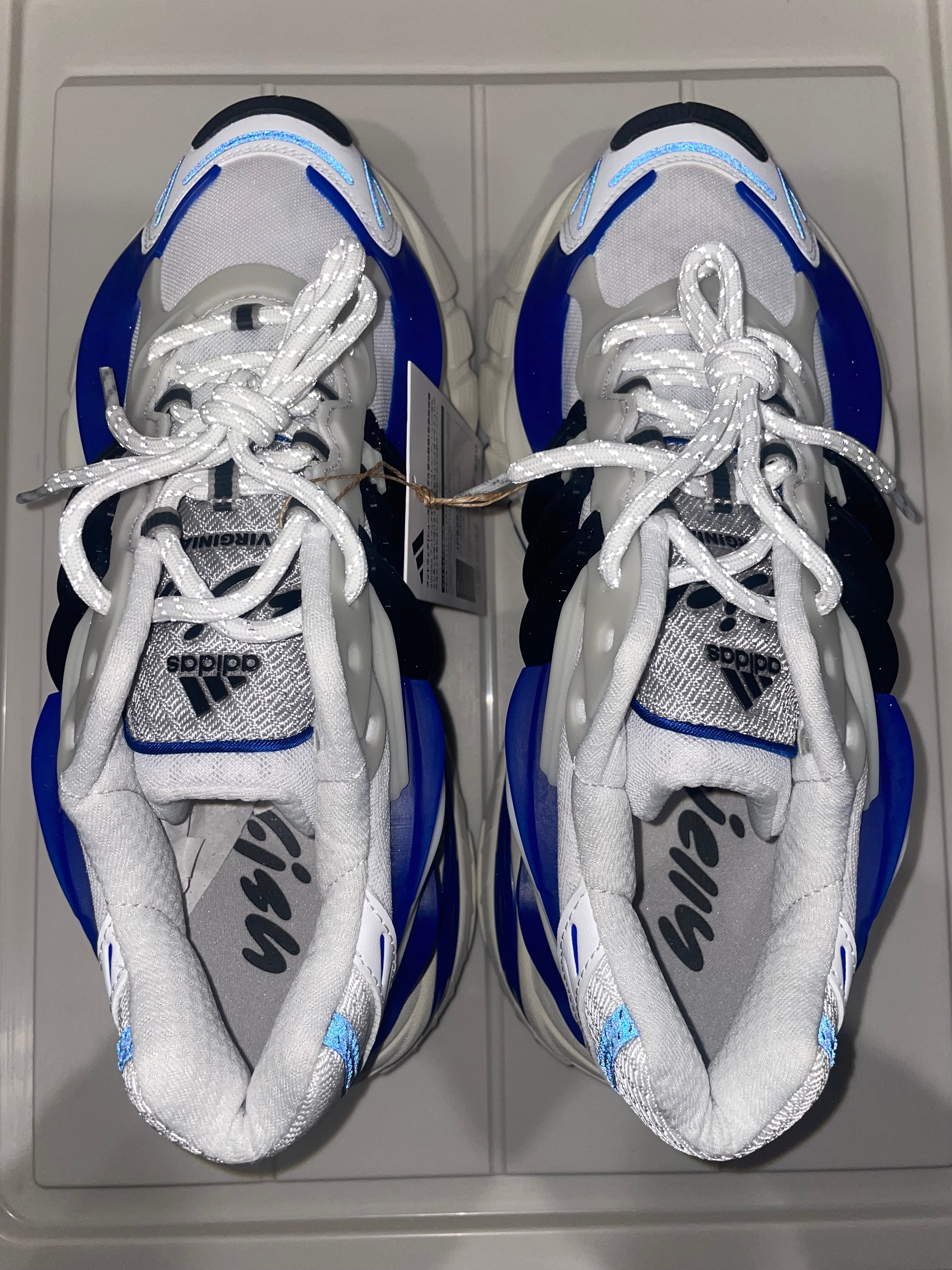 Pharrell Williams × adidas Jellyfish "Team Royal Blue"