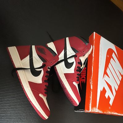 Nike Air Jordan 1 High OG "Lost & Found/Chicago"
