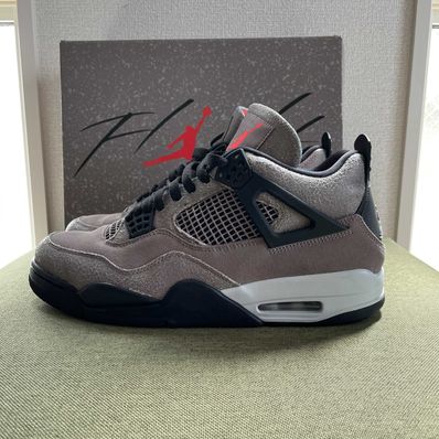 Nike Air Jordan 4 "Taupe Haze"