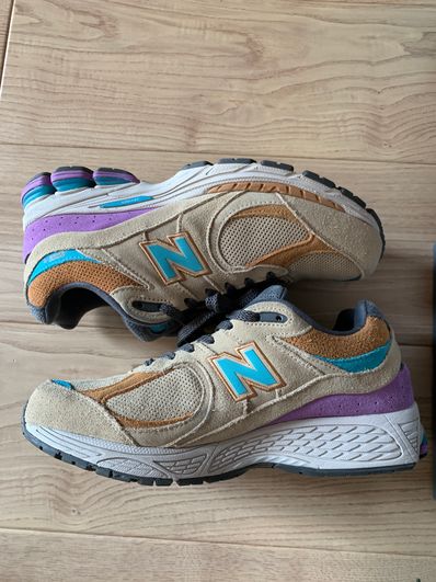 New Balance 2002R "Beige/Purple"