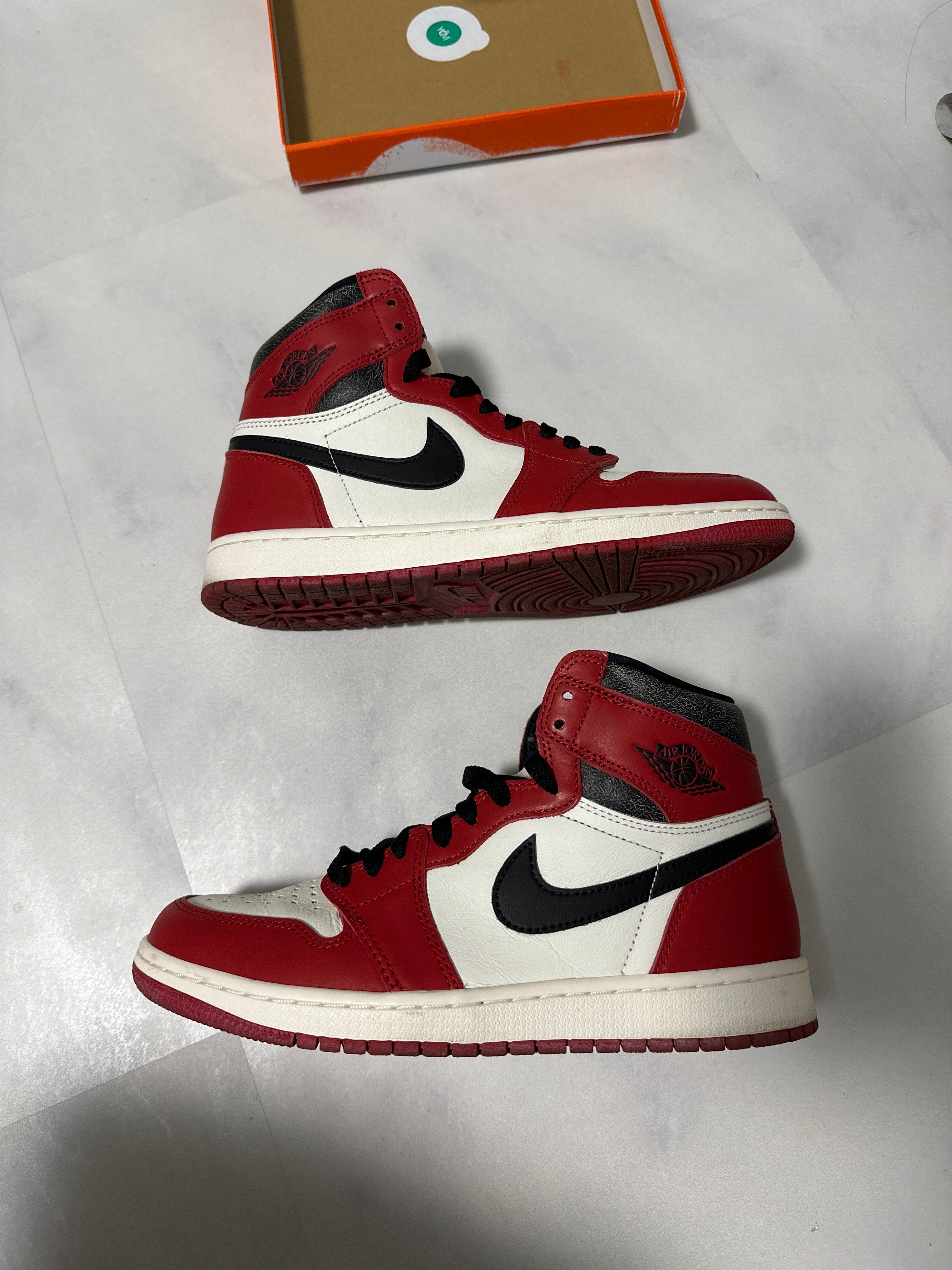 Nike Air Jordan 1 High OG "Lost & Found/Chicago"