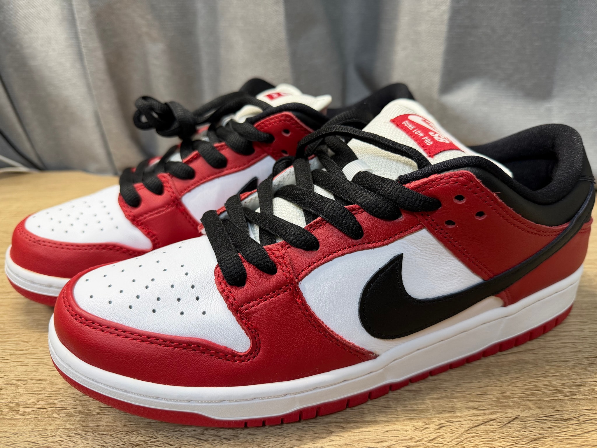 Nike SB Dunk Low Pro "J-Pack Chicago/Varsity Red and White"