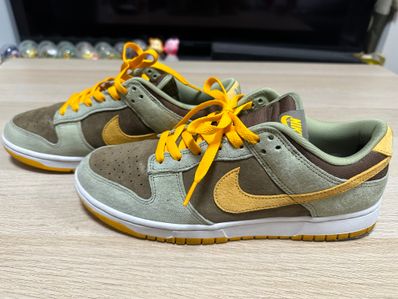 Nike Dunk Low SE "Dusty Olive"