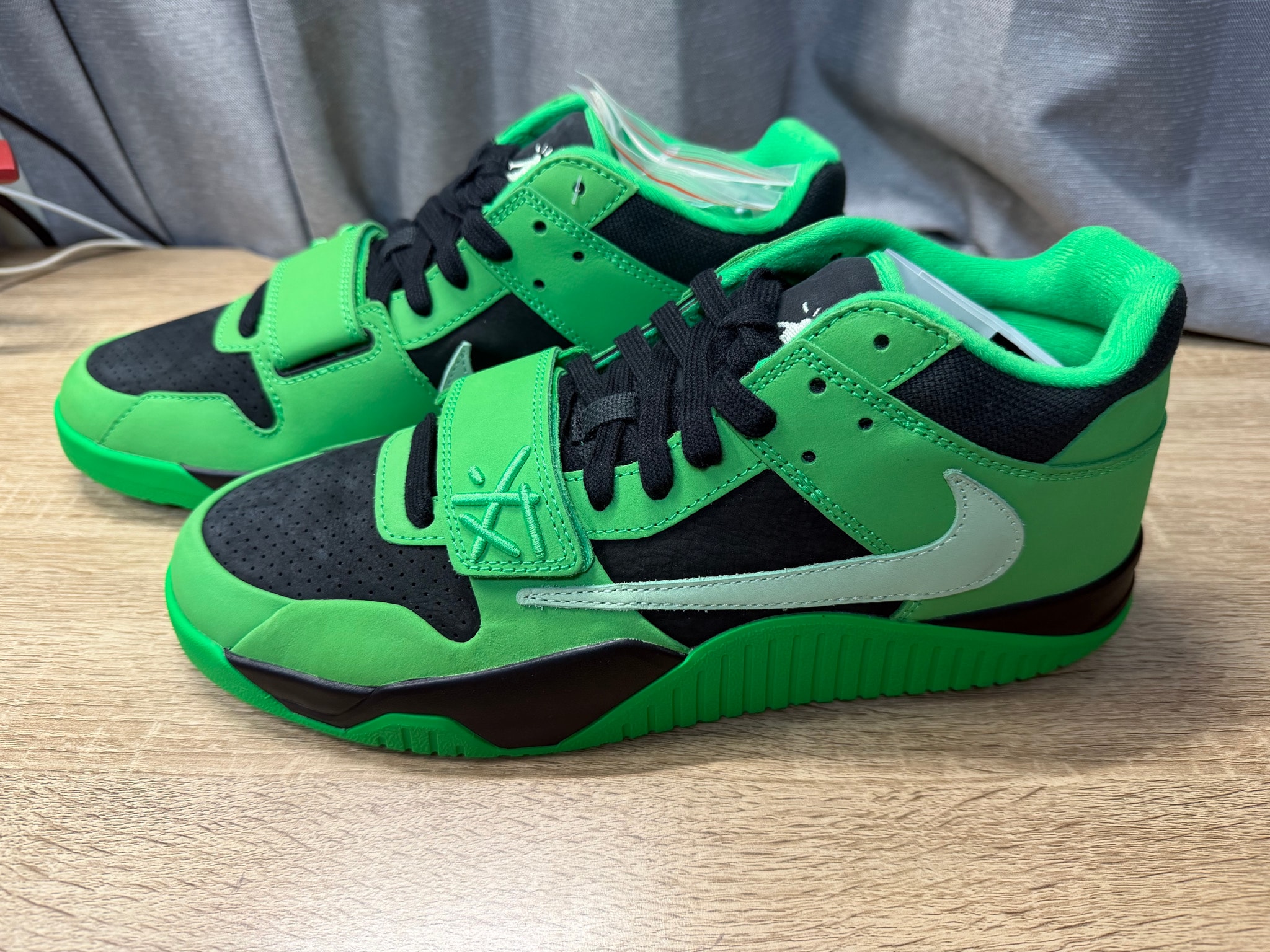 Travis Scott × Nike Jordan Jumpman Jack CJ1 T-Rexx "Green Spark"