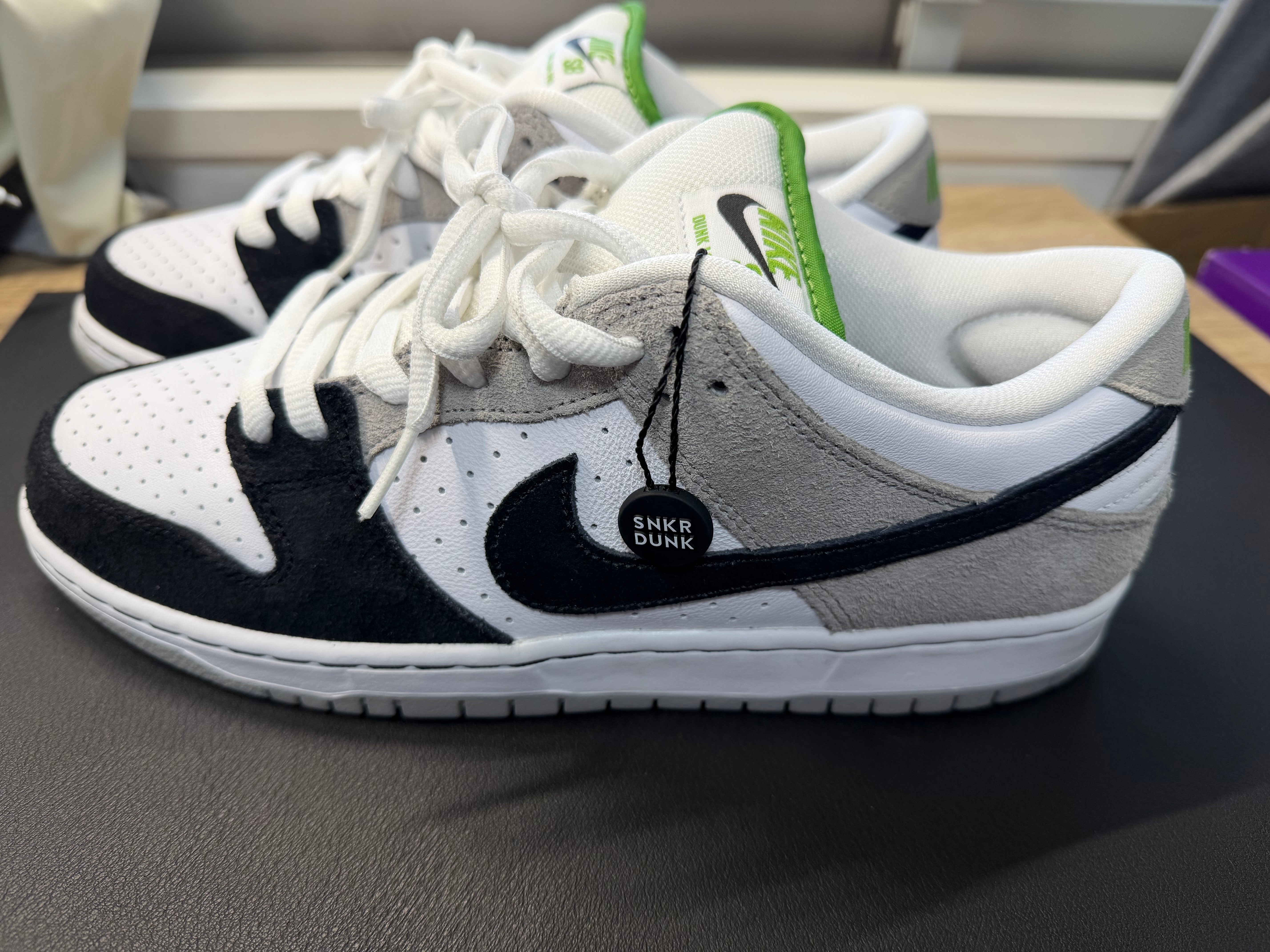 Nike SB Dunk Low "Chlorophyll"