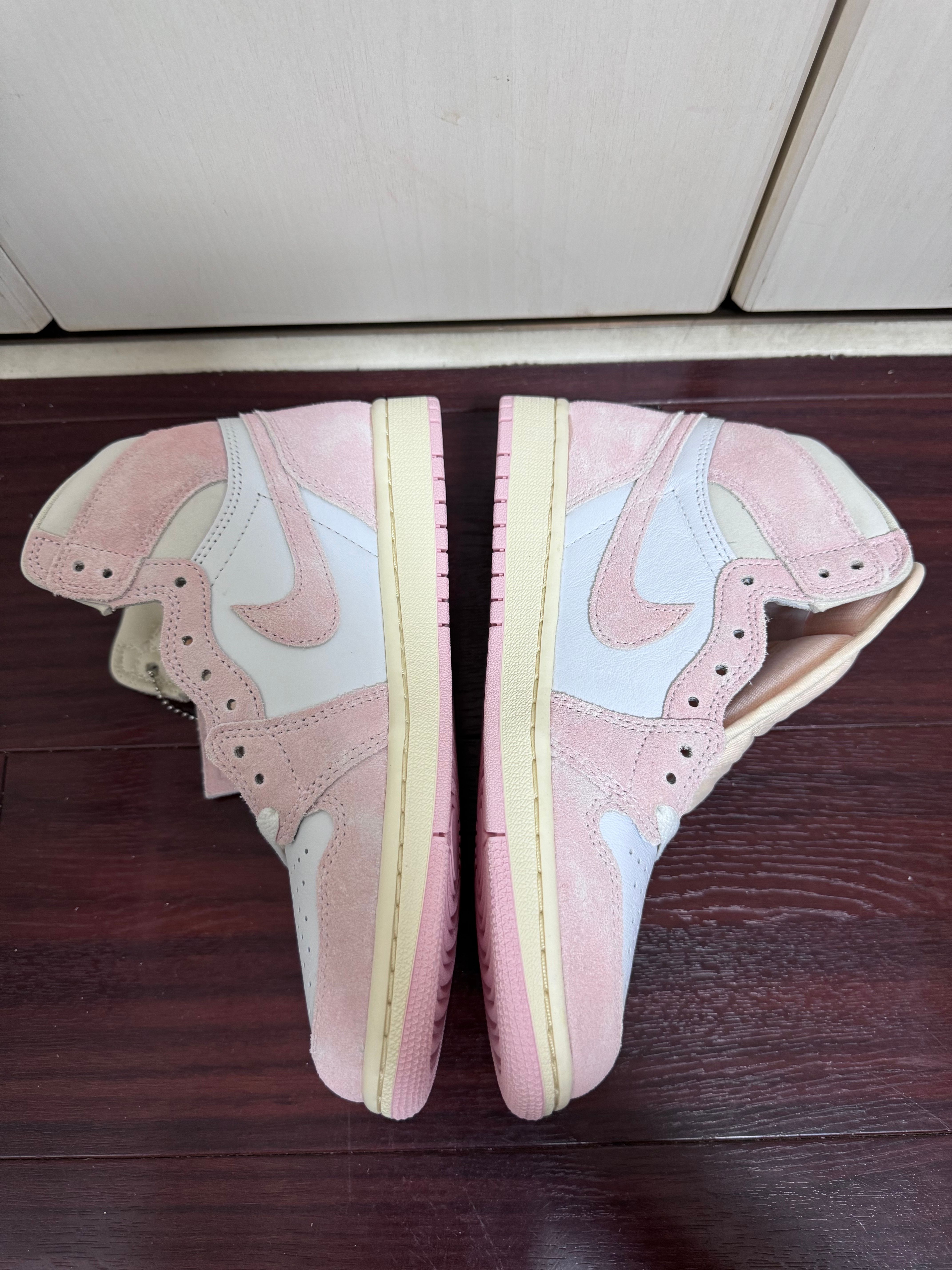 Nike Women's Air Jordan 1 Retro High OG "Washed Pink"