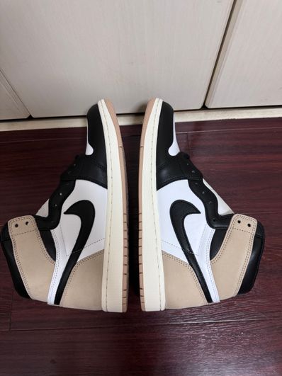 Nike Women's Air Jordan 1 Retro High OG "Latte"