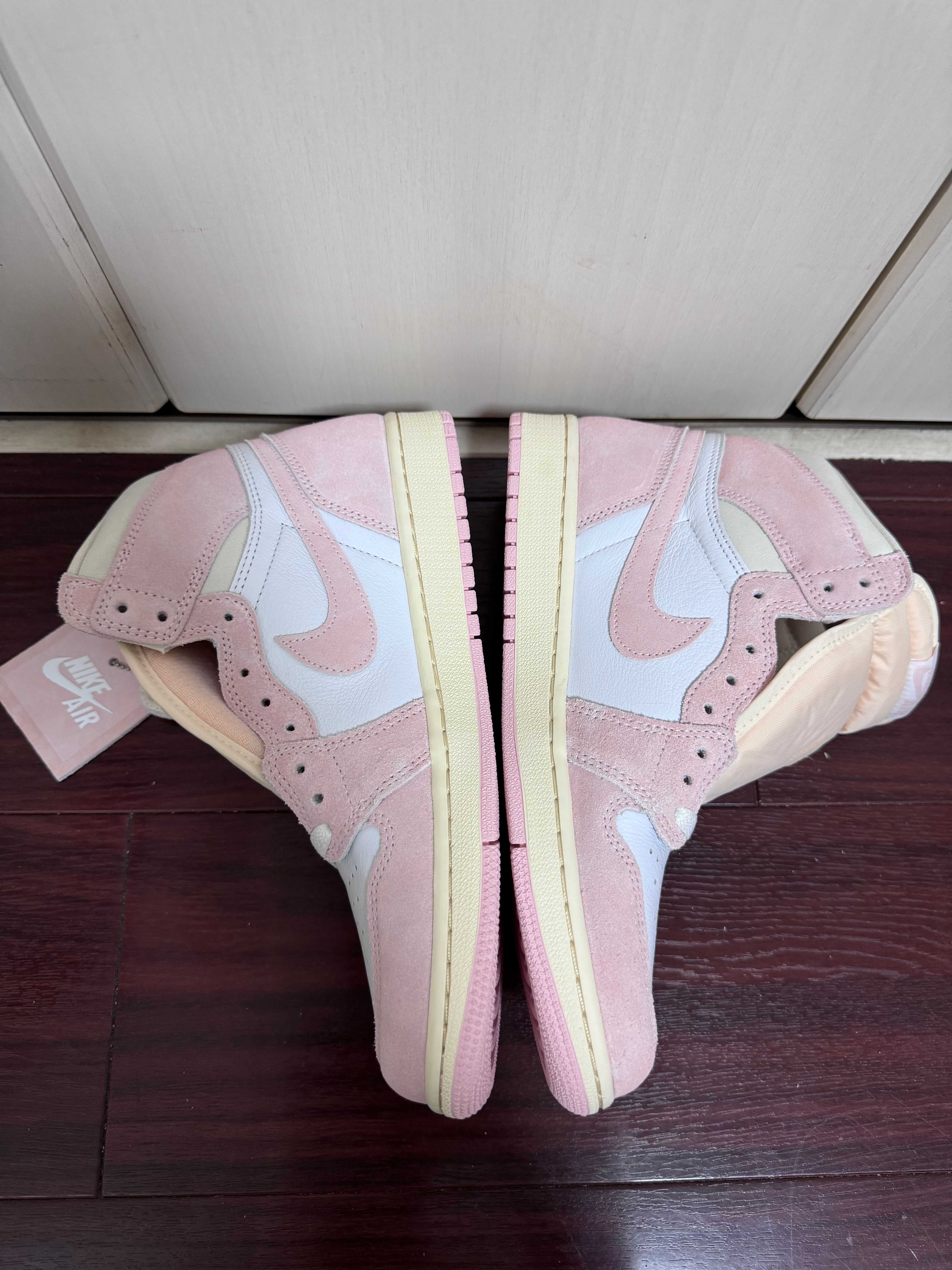 Nike Women's Air Jordan 1 Retro High OG "Washed Pink"