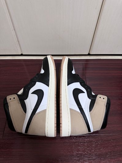 Nike Women's Air Jordan 1 Retro High OG "Latte"