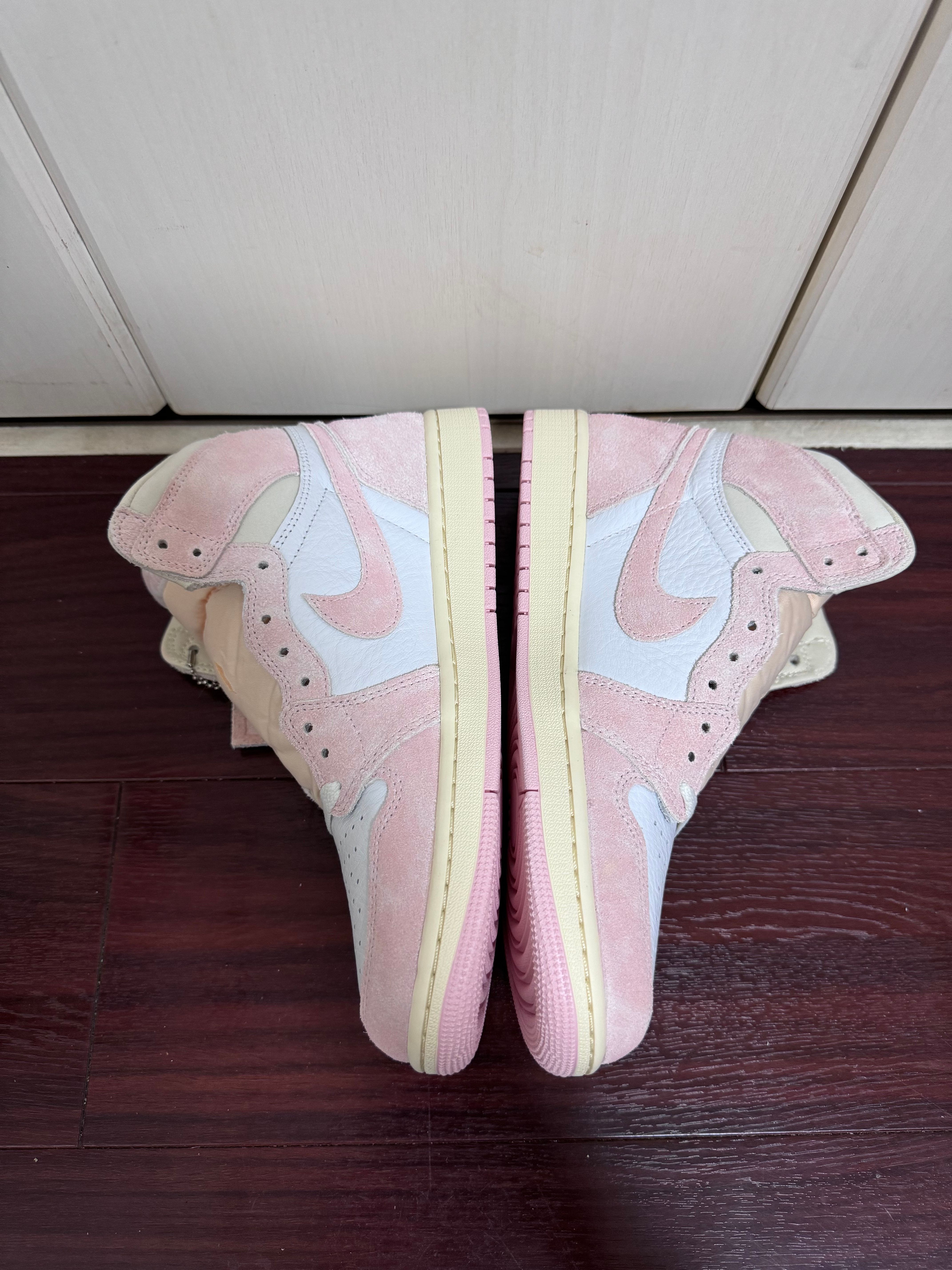 Nike Women's Air Jordan 1 Retro High OG "Washed Pink"