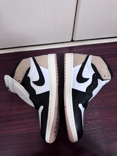 Nike Women's Air Jordan 1 Retro High OG "Latte"