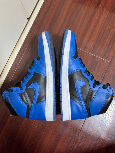 Nike Air Jordan 1 Retro High OG "Dark Marina Blue"