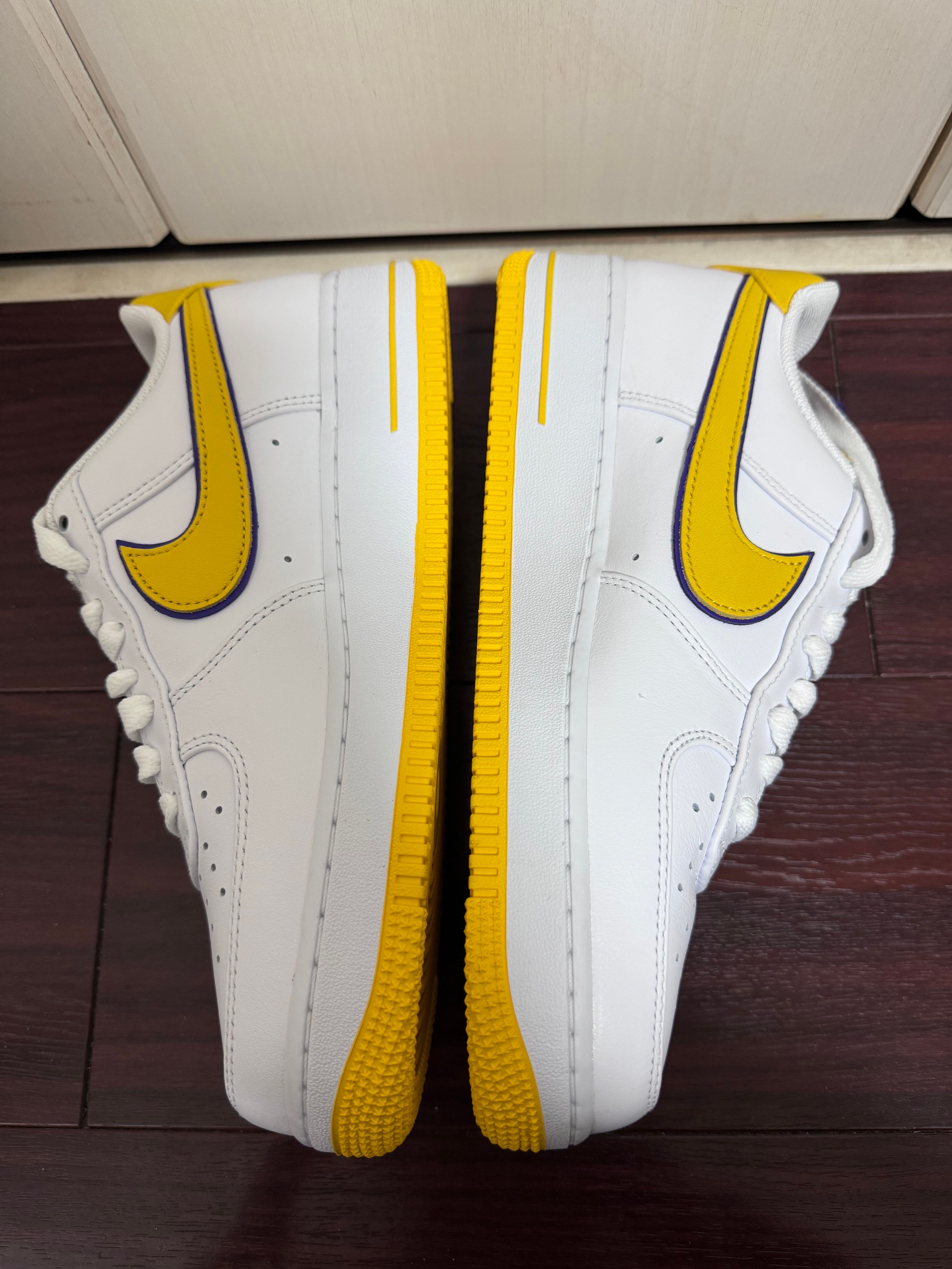 Kobe Bryant × Nike Air Force 1 Low Retro QS "Varsity Maize and Varsity Purple"