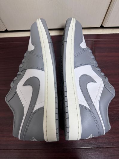 Nike Air Jordan 1 Low "Vintage Grey"