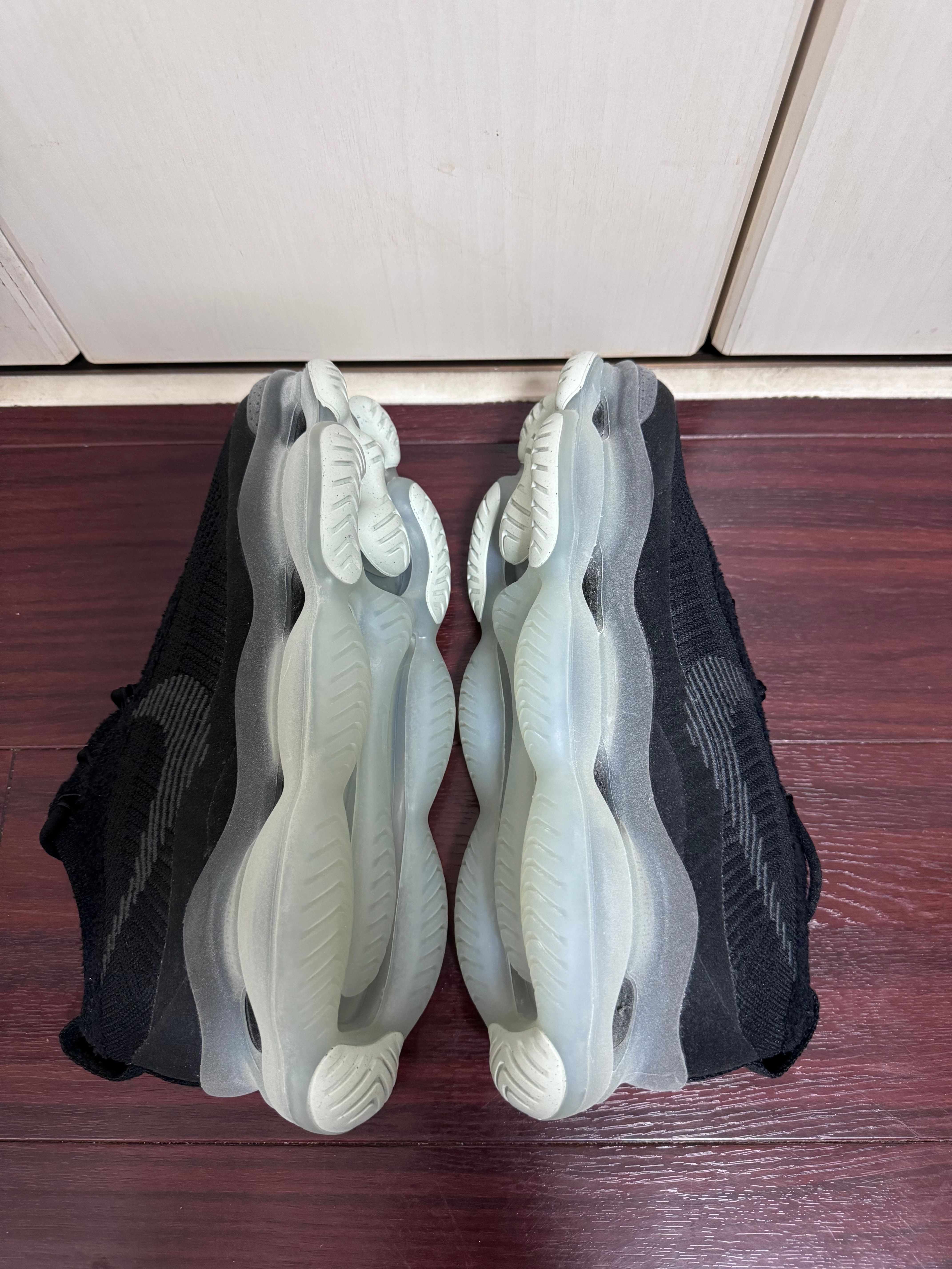 Nike Air Max Scorpion Flyknit SE "Black and Anthracite"