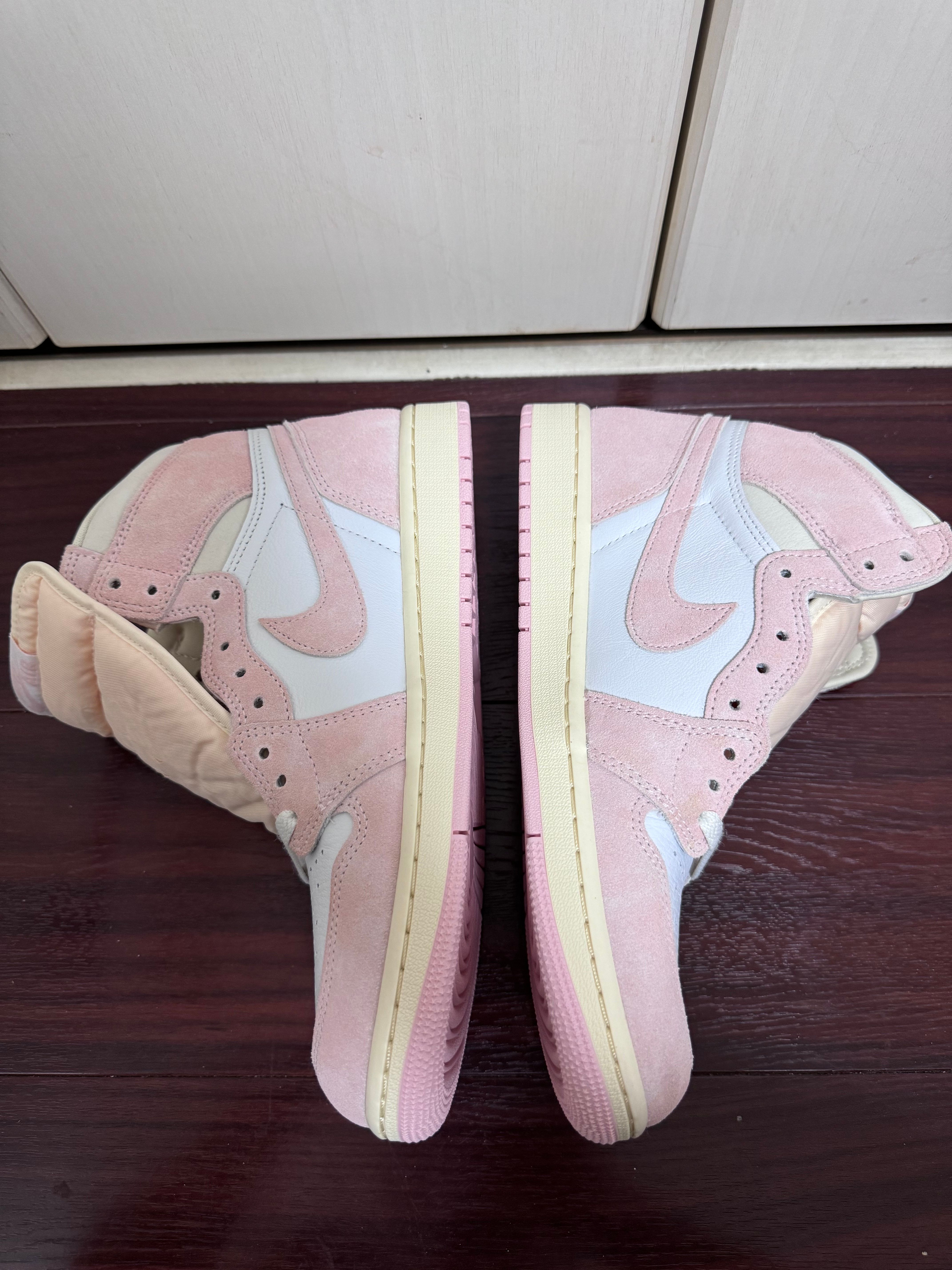 Nike Women's Air Jordan 1 Retro High OG "Washed Pink"