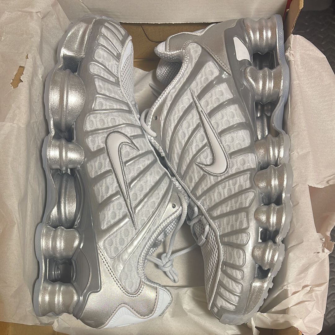 Nike Women's Shox TL "Pure Platinum and Metallic Silver"