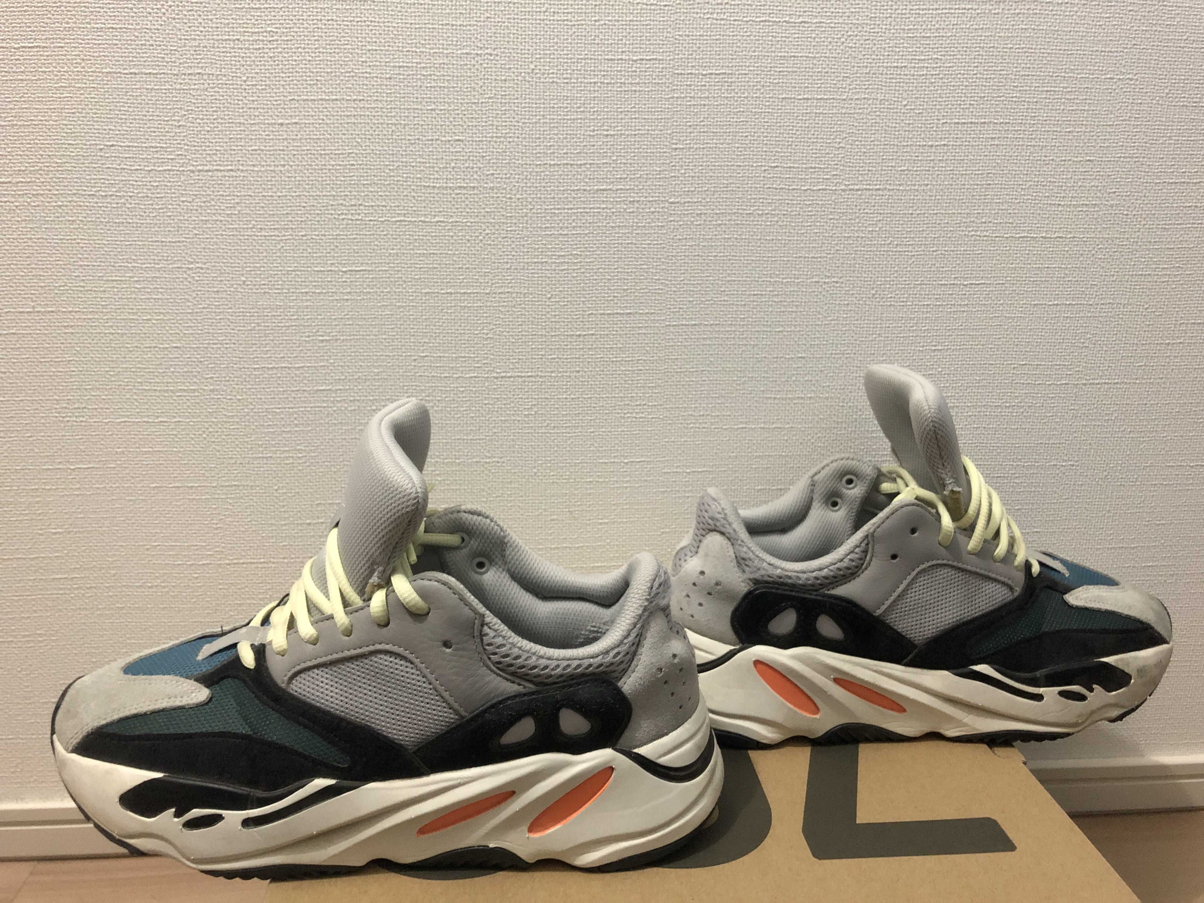 adidas YEEZY Boost 700 "Wave Runner"