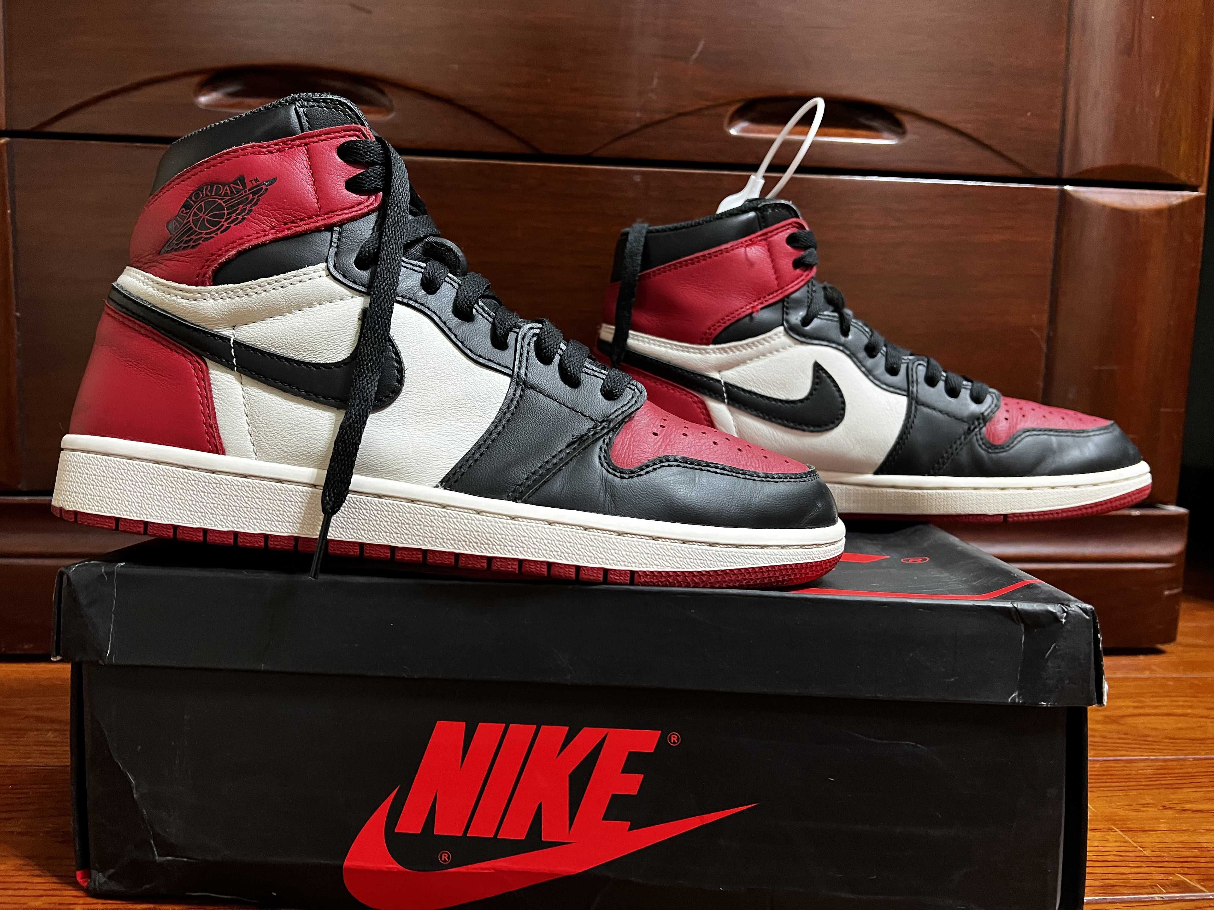 Nike Air Jordan 1 Retro High OG "Bred Toe"