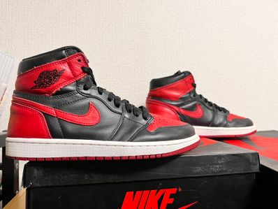 Nike Air Jordan 1 Retro High OG "Bred/Banned" (2016)