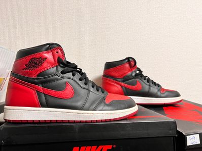 Nike Air Jordan 1 Retro High OG "Bred/Banned" (2016)