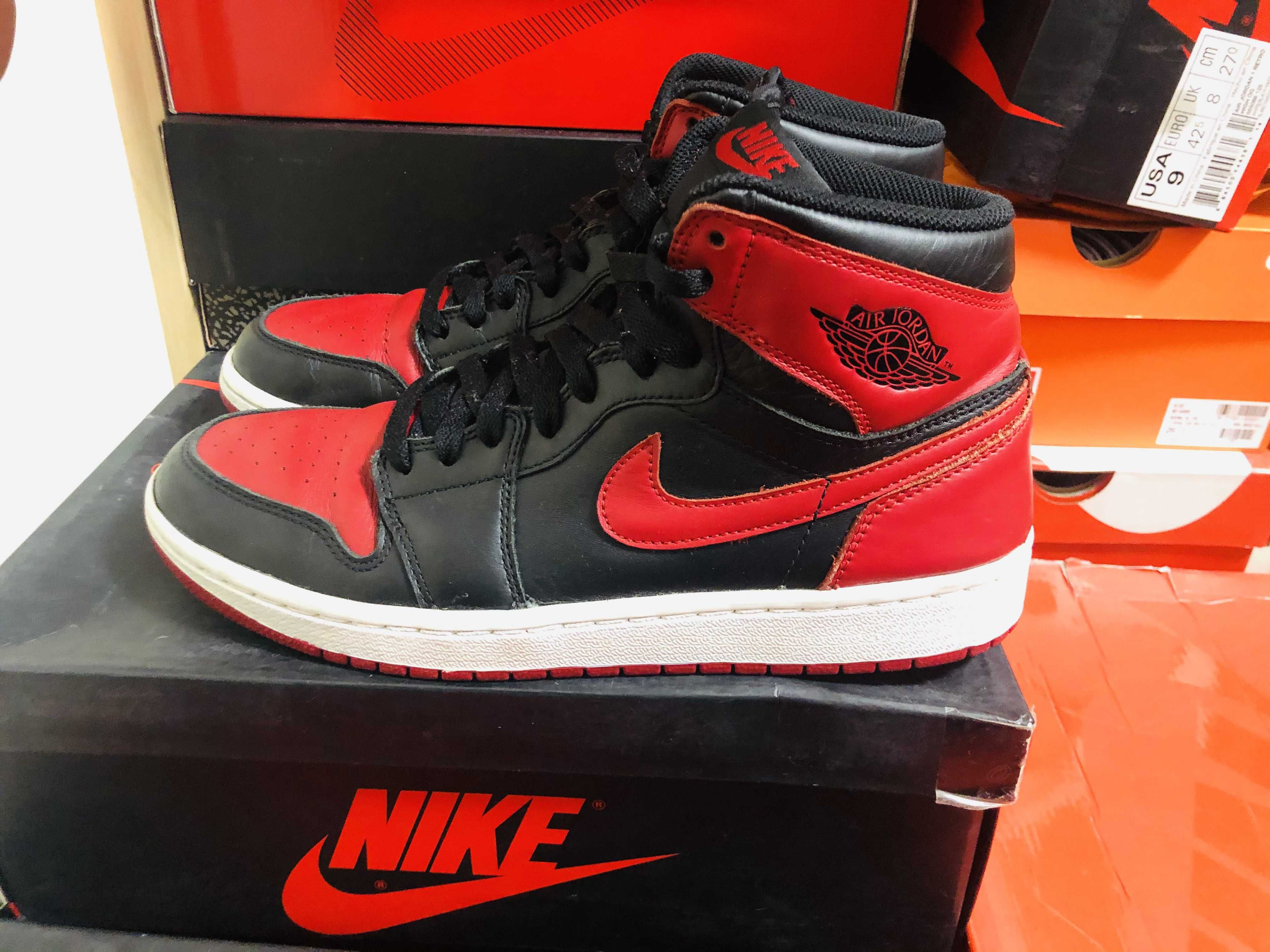 Nike Air Jordan 1 Retro High OG "Bred" (2013)