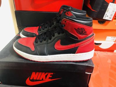 Nike Air Jordan 1 Retro High OG "Bred" (2013)